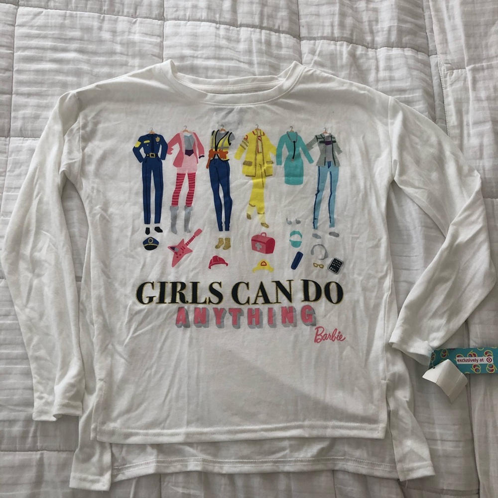 Barbie “Girls can do anything” long sleeve Tee